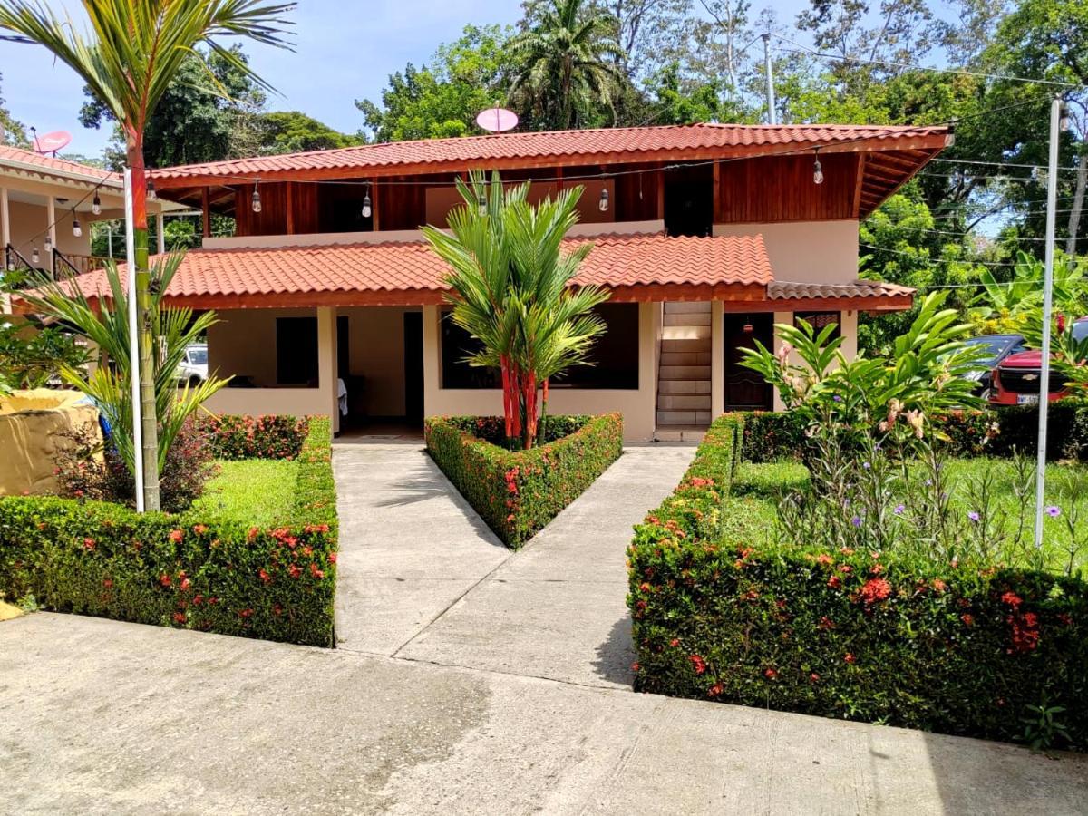 Bungalows Malu Cahuita Extérieur photo